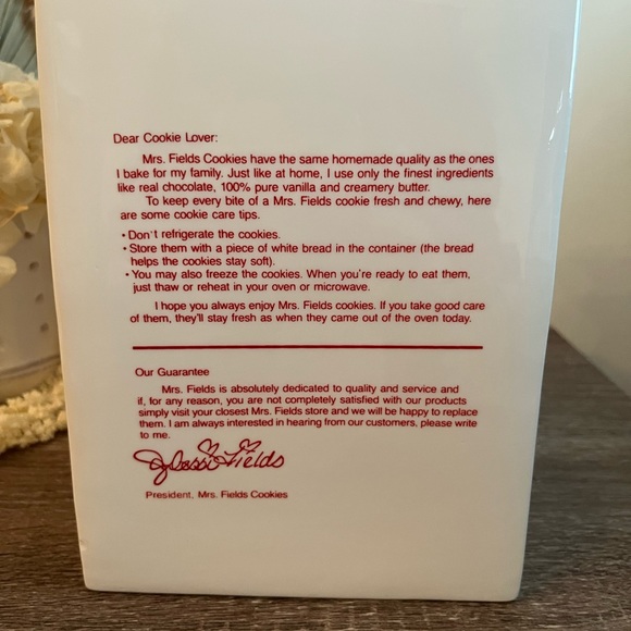 Mrs. Fields Cookie Jar - Picture 3 of 6